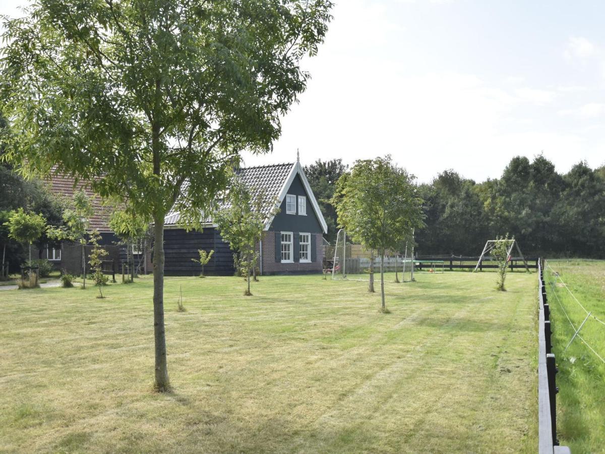 Holiday Home On Former Island Wieringen Oosterklief Exteriör bild